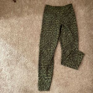 Good American leggings